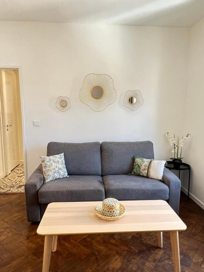 Loena Centre: Renovated 2-room Near Croisette Apartment Cannes