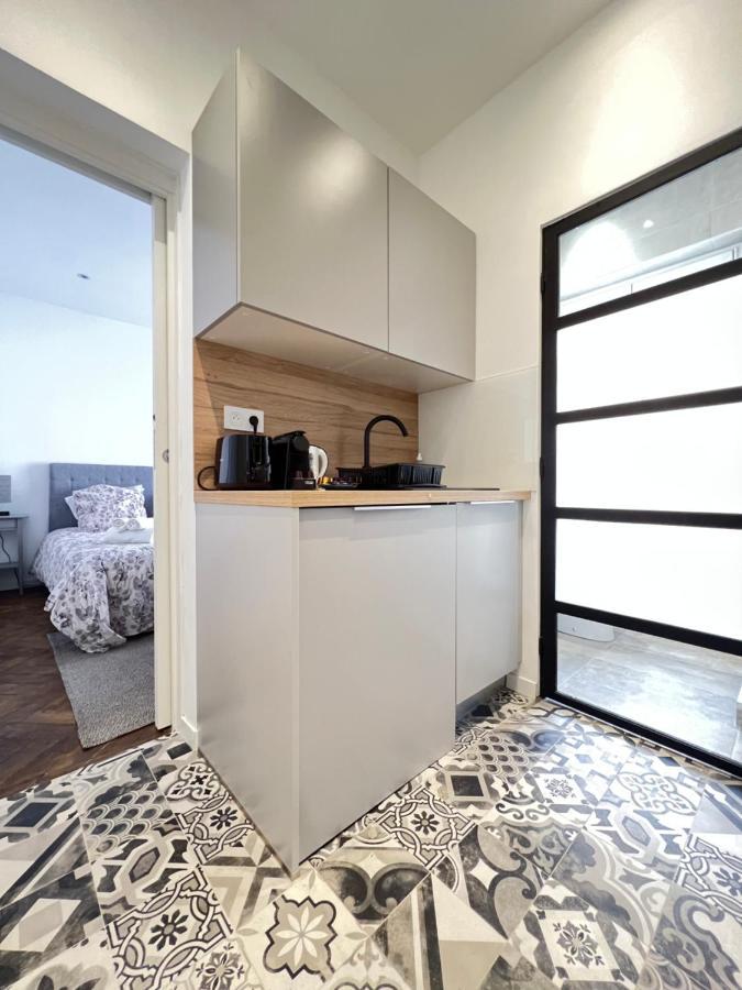 Loena Centre: Renovated 2-room Near Croisette * Cannes