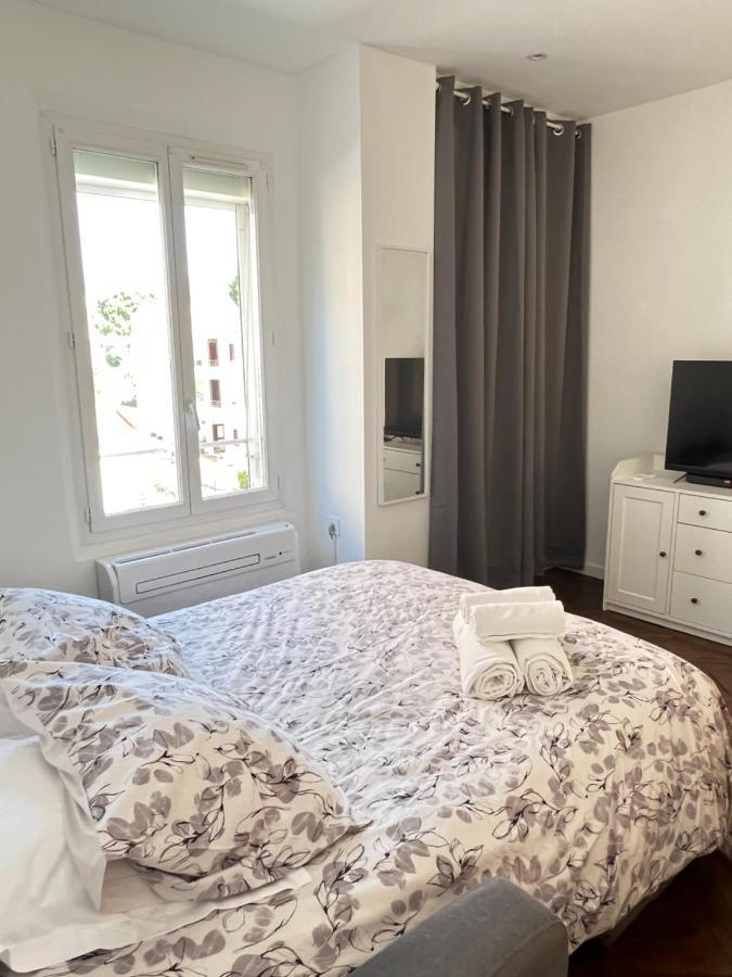Loena Centre: Renovated 2-room Near Croisette Apartment Cannes